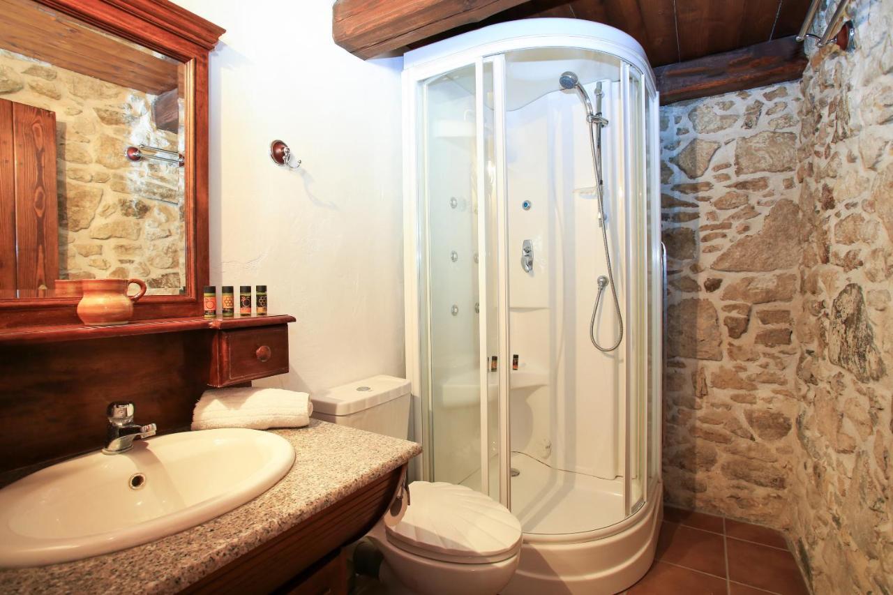 Villa Radamanthis Sívas 外观 照片